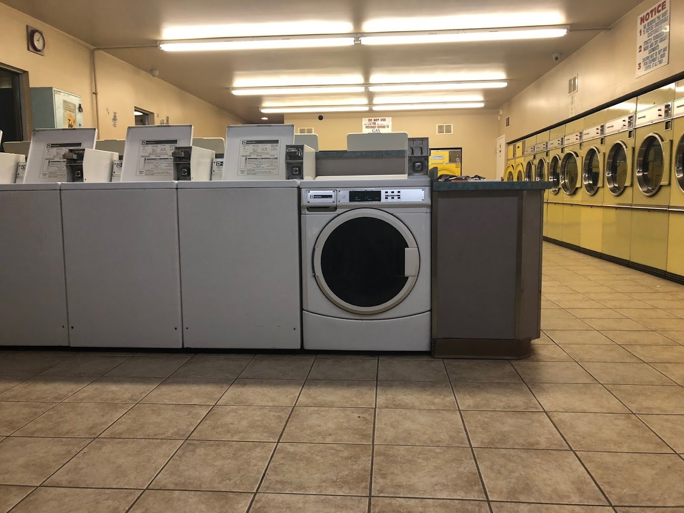 Front-loading washer and dryer row